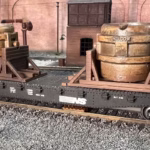 Photo of an HO Scale 3D printed model of a steel mill ladle on a pallet for a model railroad