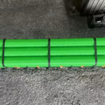 HO scale large pipe car load green right view - ScaleRail3D