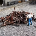 ho scale scrap metal load warehouse scene scalerail3d